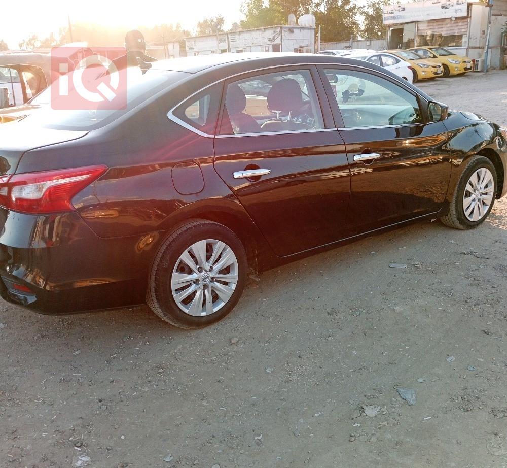 نيسان سنترا